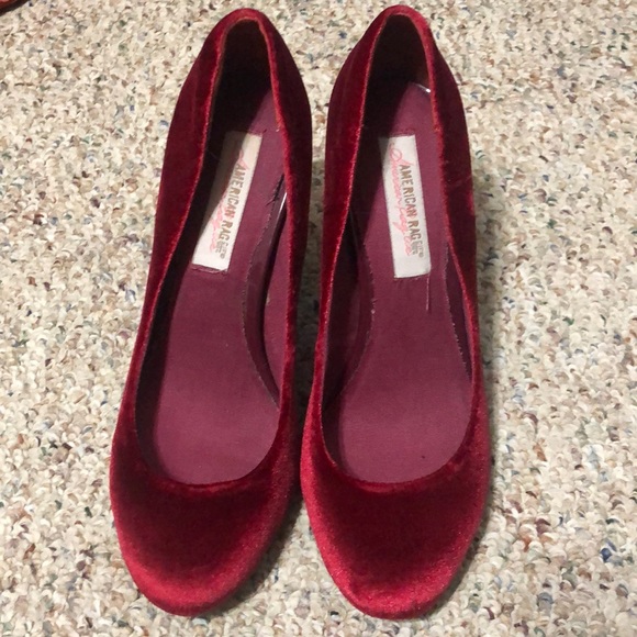 American Rag Shoes - American Rag Burgundy Heels